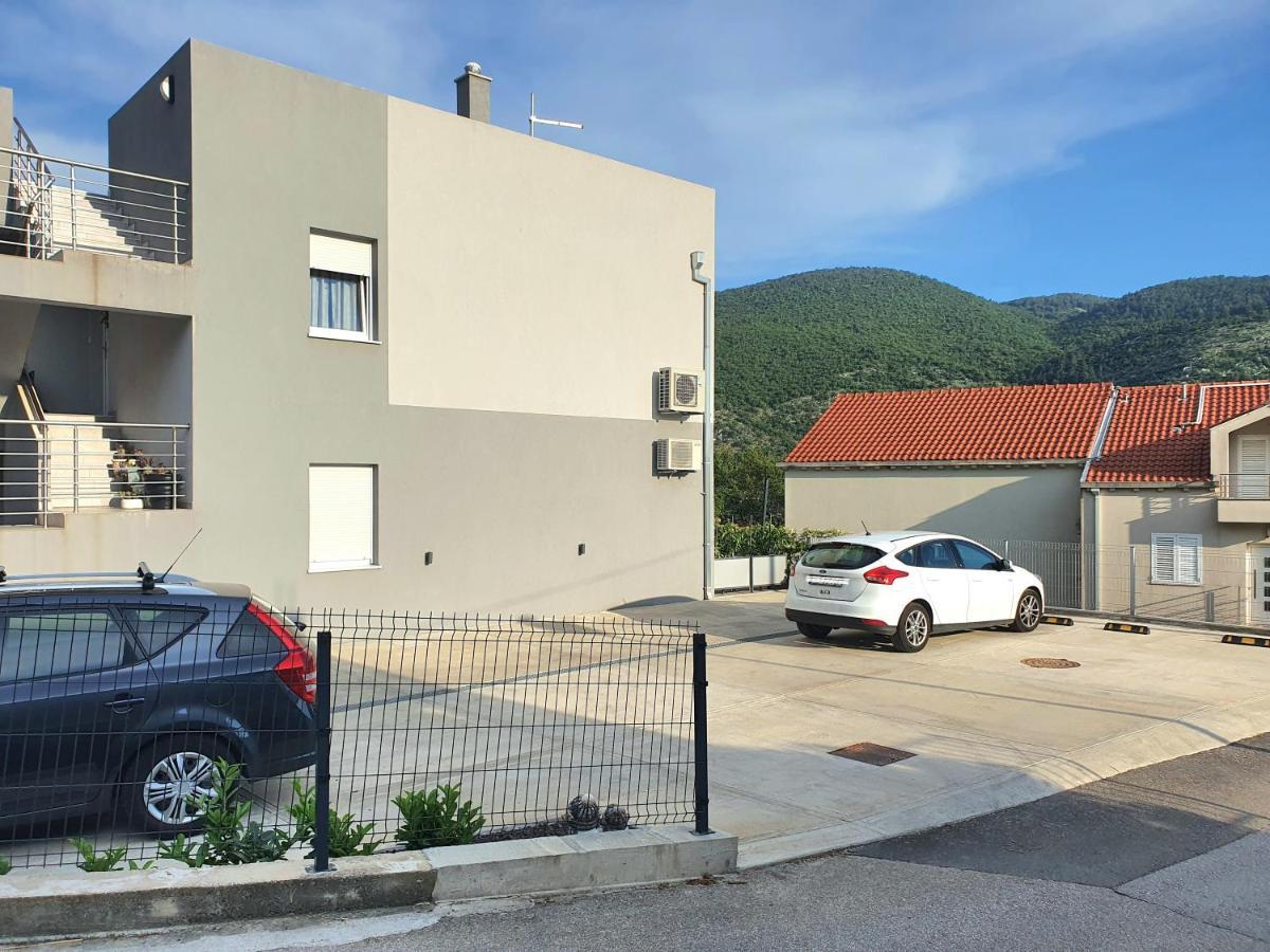 Apartment Rita Mokošica エクステリア 写真